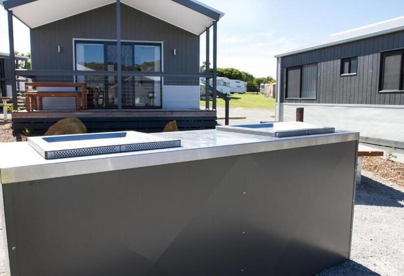 Хижина, Torquay Foreshore Caravan Park