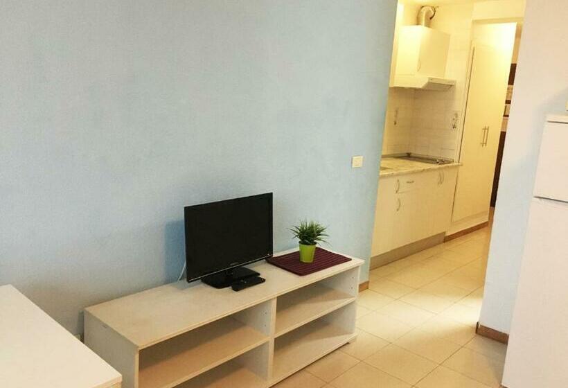スタンダードスタジオ, Apartamentos Bernat Pie de Playa 3000