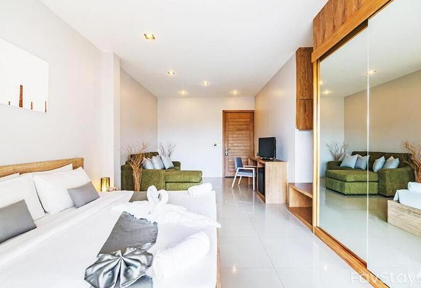 سوییت با چشم‌انداز کوه, Lemonade Phuket Hotel  Sha Plus