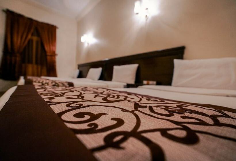 スタンダード４人部屋, Qasr Ajyad Alsad