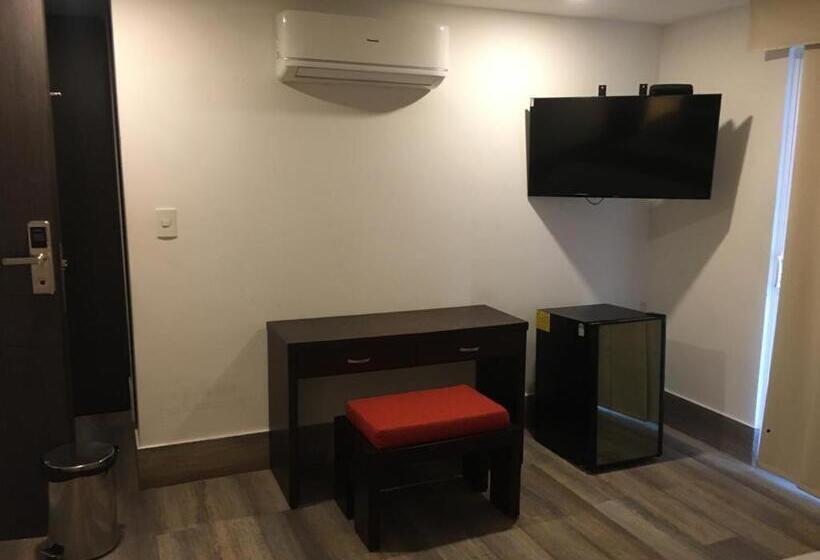 이그제큐티브 스위트, Vallclaire Suites