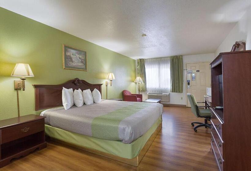 Стандартный Номер Кровать Кинг, Rodeway Inn