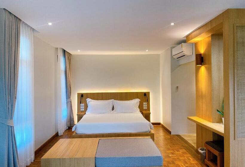 ویلای یک اتاق خوابه با استخر شنا, Sirarun Resort
