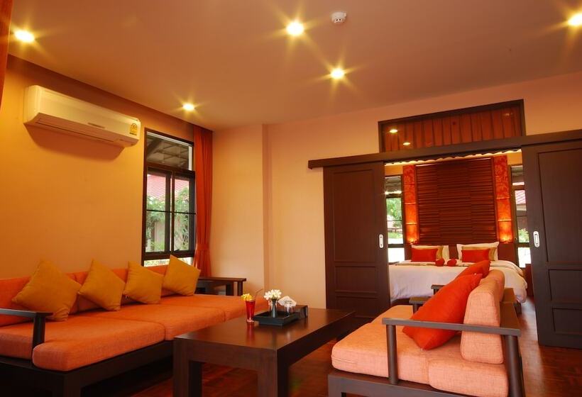 ویلای یک اتاق خوابه با استخر شنا, Sirarun Resort