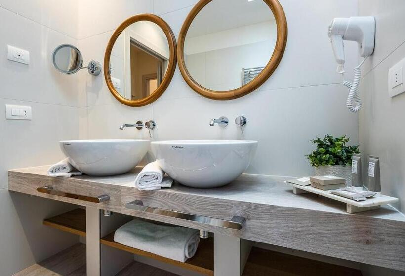 اتاق خانوادگی, The Green Park Hotel Wellnessspa & Restaurant
