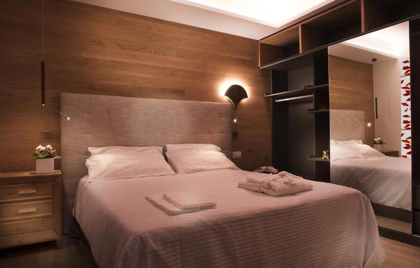 اتاق خانوادگی, The Green Park Hotel Wellnessspa & Restaurant