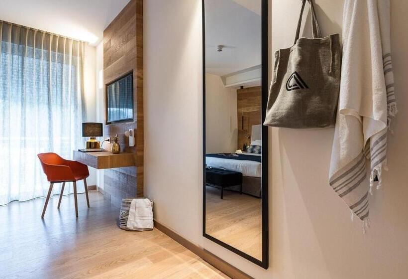 اتاق استاندارد با بالکن, The Green Park Hotel Wellnessspa & Restaurant