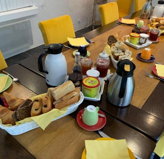 침실 1개 풀장 전망 아파트, Maison Castellane Chambre D Hotes B&b