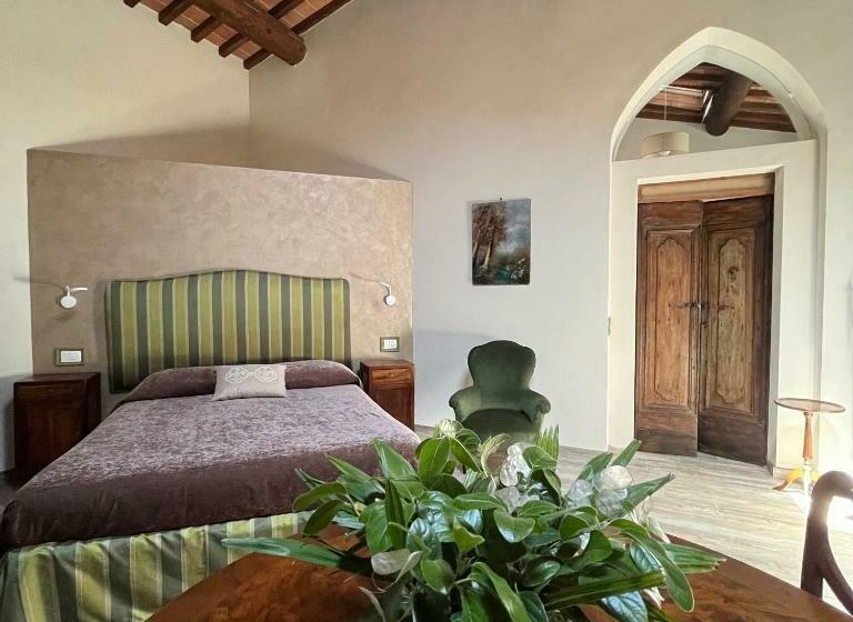 اتاق لوکس, Agriturismo Villa La Fontina