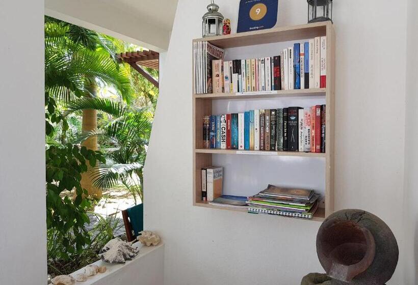 اتاق استاندارد با بالکن, La Perla Holiday Apartments