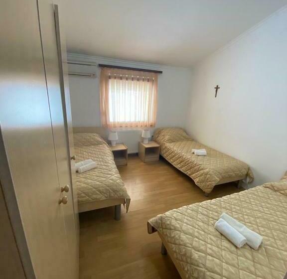 اتاق استاندارد سه نفره, Pansion Vlado