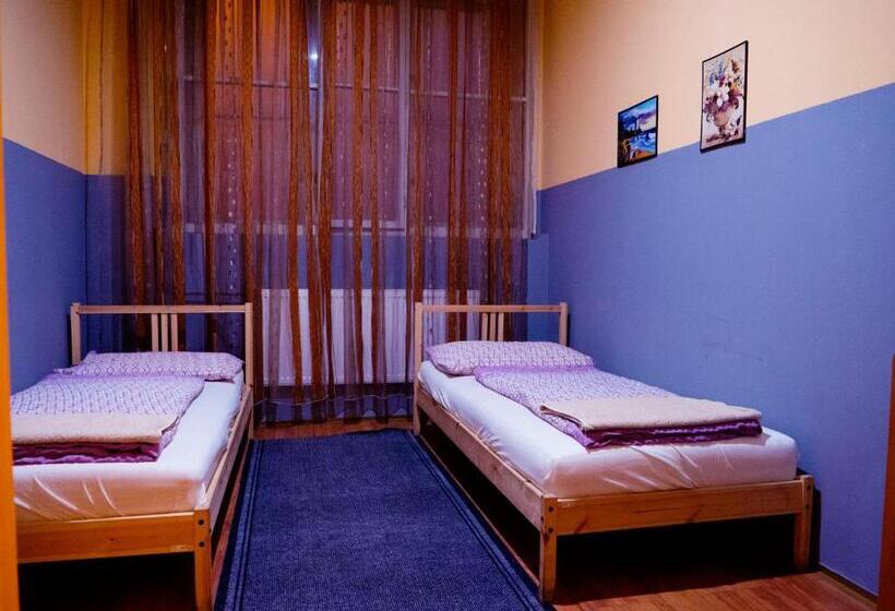 バス共有のスタンダードルーム, Deep Guest House