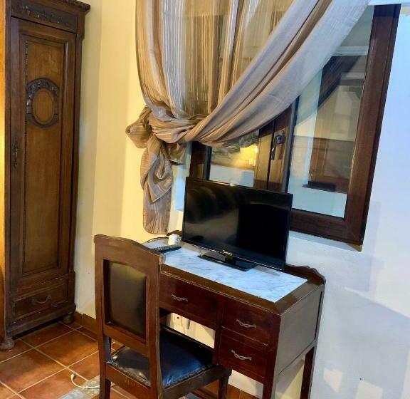 اتاق استاندارد, Aranceto Hotel Agriturismo