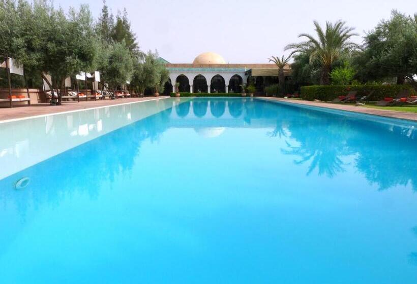 چادر با خدمات رفاهی استاندارد, Manzil La Tortue