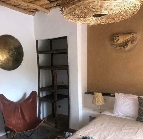 اتاق استاندارد, Manzil La Tortue