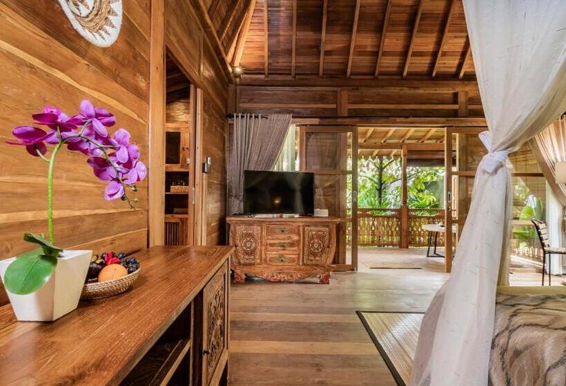 Люкс, Kirani Joglo Villa Bali By Mahaputra