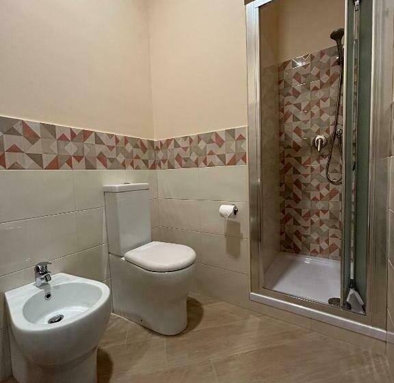 اتاق استاندارد, B&b Radice