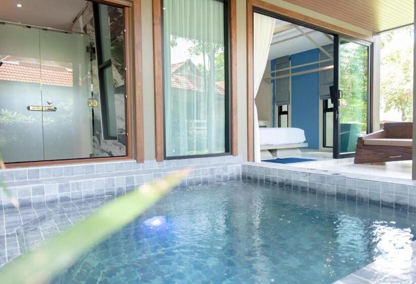 Люкс с Бассейном, Ao Cho Grandview Hideaway Resort