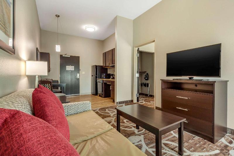 Люкс, Mainstay Suites Lincoln University Area