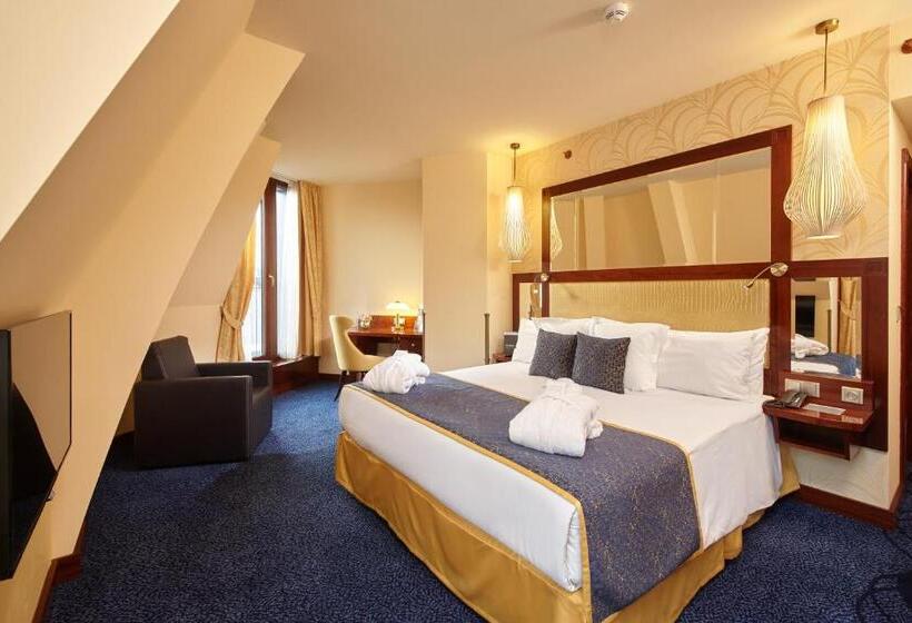 Quarto Executivo, Occidental Praha Wilson