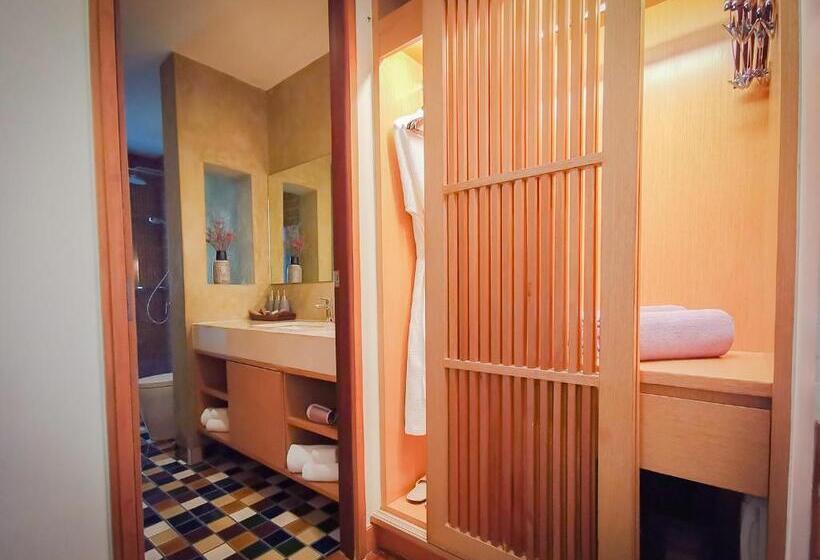 اتاق استاندارد با تخت بزرگ, Prana Resort Nandana