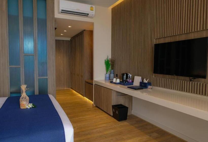 اتاق پرمیوم با چشم‌انداز دریا, Prana Resort Nandana