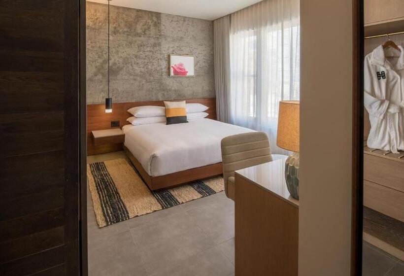 Стандартный Номер Кровать Кинг, The Hi Lo, Autograph Collection