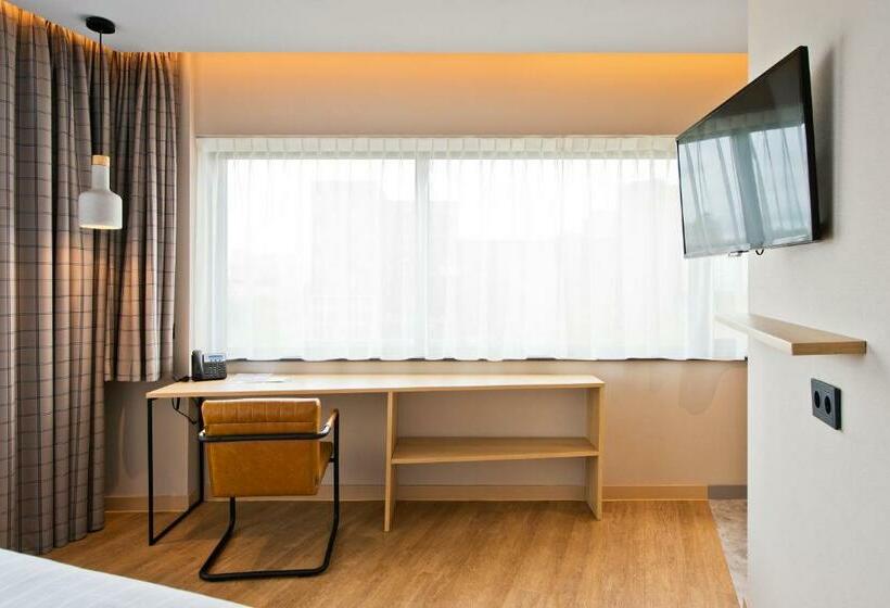 豪华房间, Urban Lodge