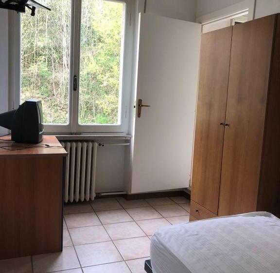 اتاق استاندارد سه نفره, Be Me Hotel Helvetia