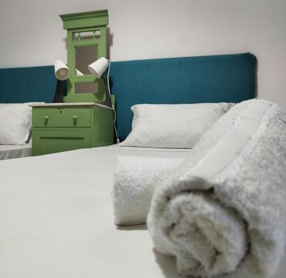 اتاق لوکس, Limestone Sun Suites