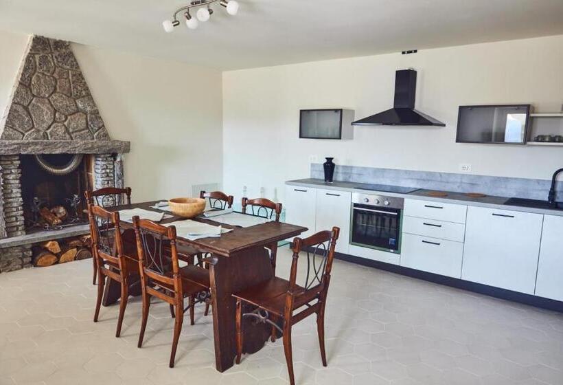 اتاق استاندارد با تخت بزرگ, Cascina Cortese