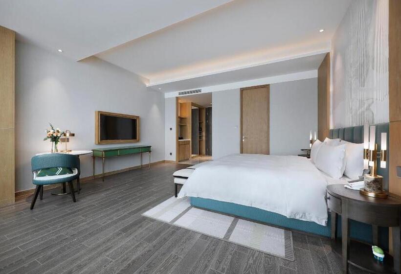 비즈니스룸, Qingdao Oriental Studio Chuangzhi Ssaw