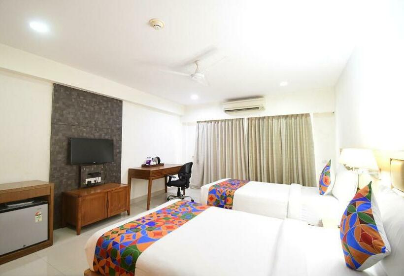 带阳台套房, The Xen Suites, Kolkata Airport