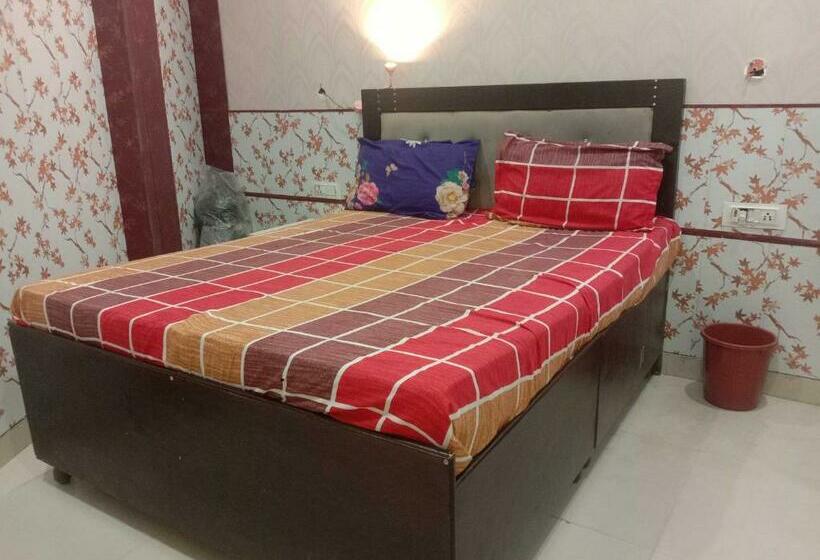 Трехместный Номер Классика, Oyo 81095 Green Velly