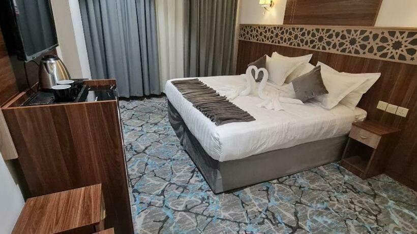 اتاق اکونومی, فندق بياك أوتيل الروضة