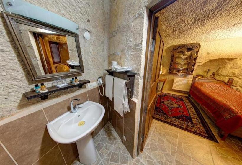 Семейный Номер, Turkish Cave House
