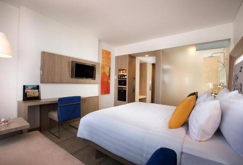Номер Премиум, Novotel Makassar Grand Shayla