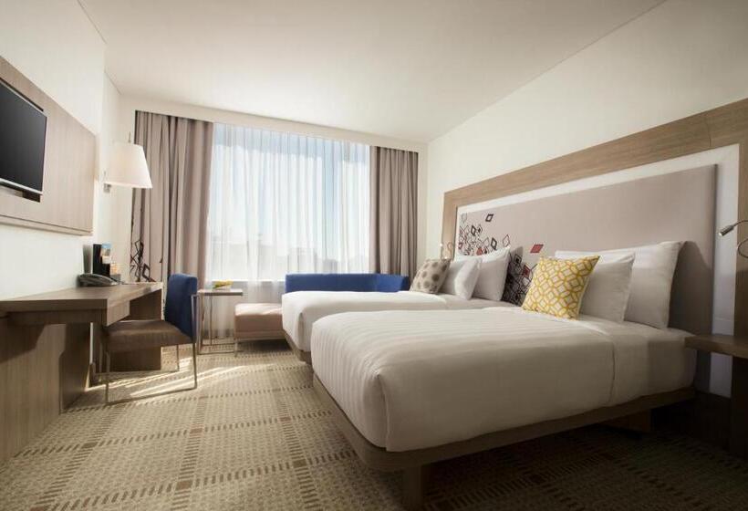 Номер Премиум, Novotel Makassar Grand Shayla