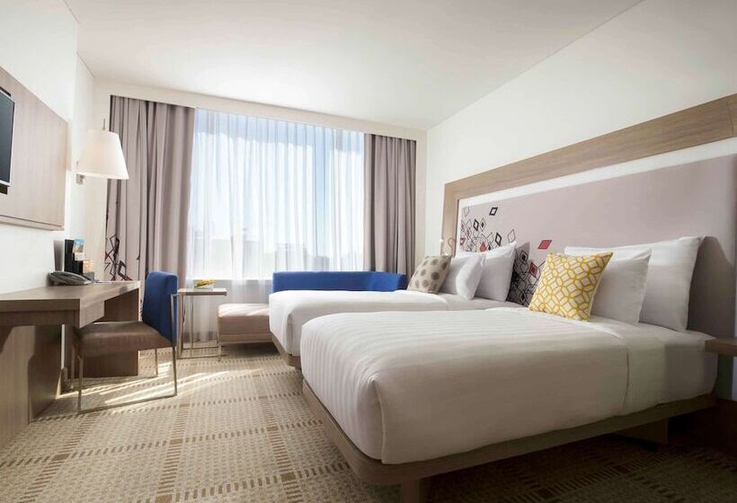 Номер Superior, Novotel Makassar Grand Shayla
