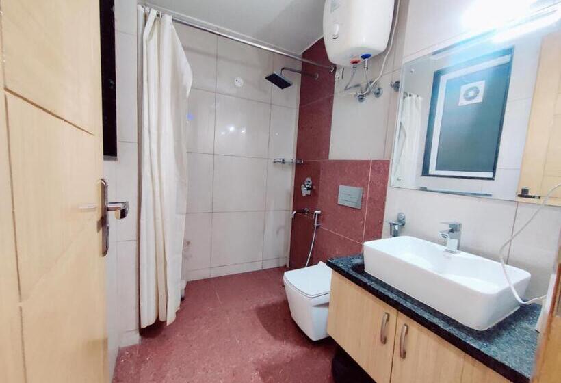 اتاق استاندارد, Blueneck Sec 47 Near Ikea Gmp Gurugram