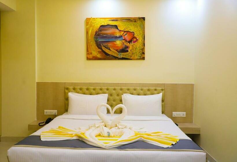 Номер Deluxe, Regenta Inn Digha By Royal Orchid Hotels Ltd