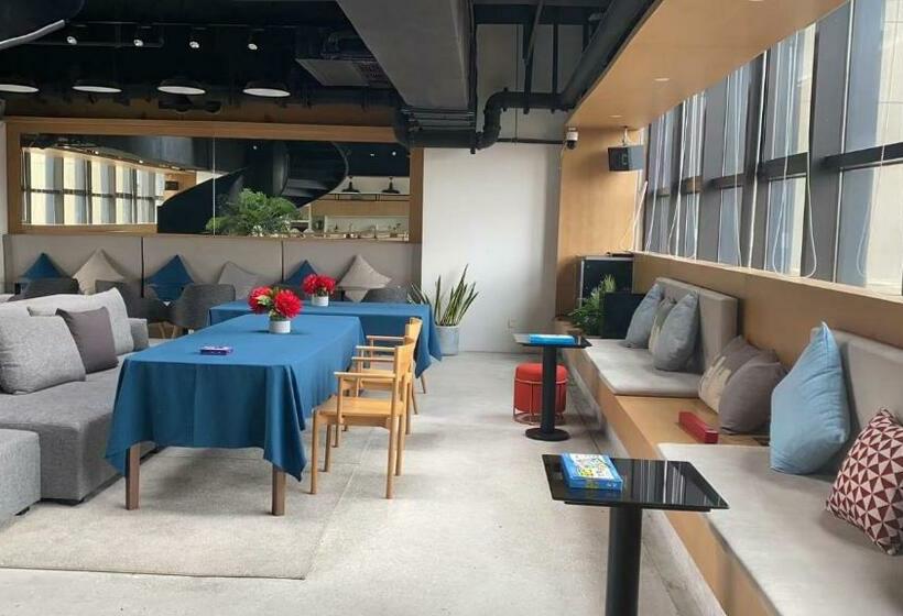 استودیوی لوکس, Base Pusan Serviced Apartment  Shanghai New International Expo Centre