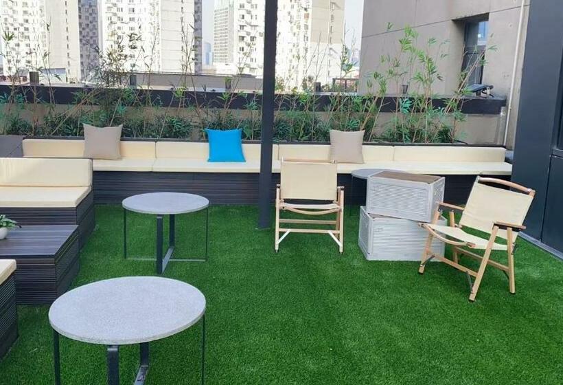 استودیوی لوکس, Base Pusan Serviced Apartment  Shanghai New International Expo Centre