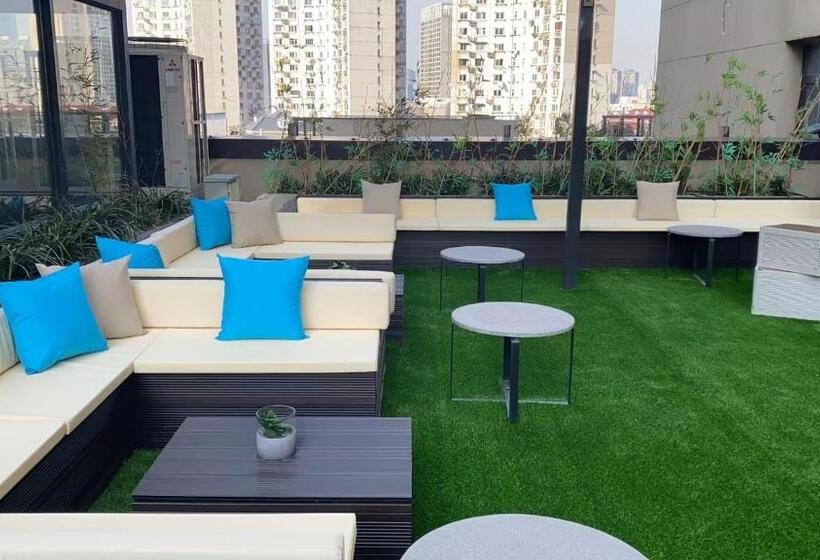 استودیوی لوکس, Base Pusan Serviced Apartment  Shanghai New International Expo Centre