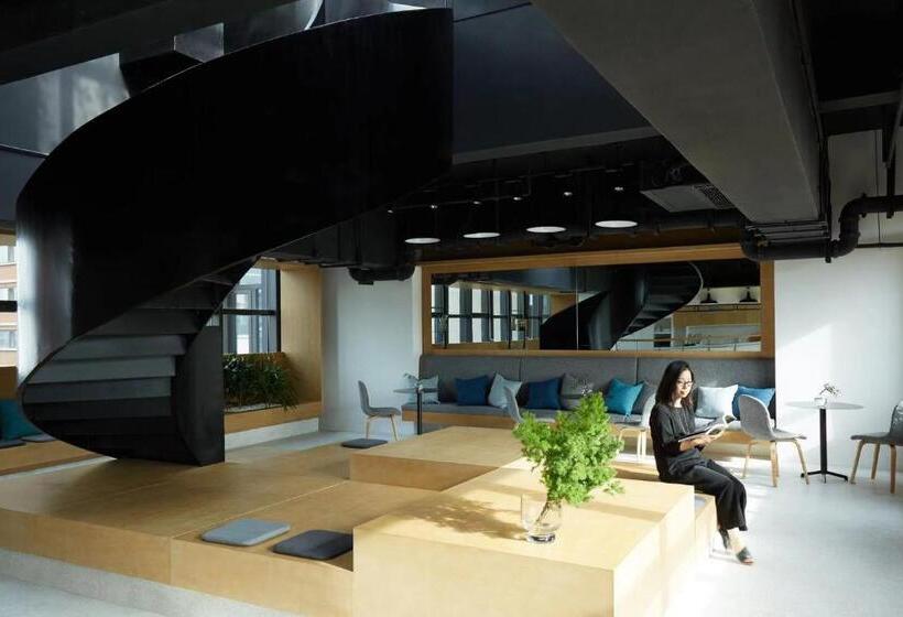 استودیوی لوکس, Base Pusan Serviced Apartment  Shanghai New International Expo Centre