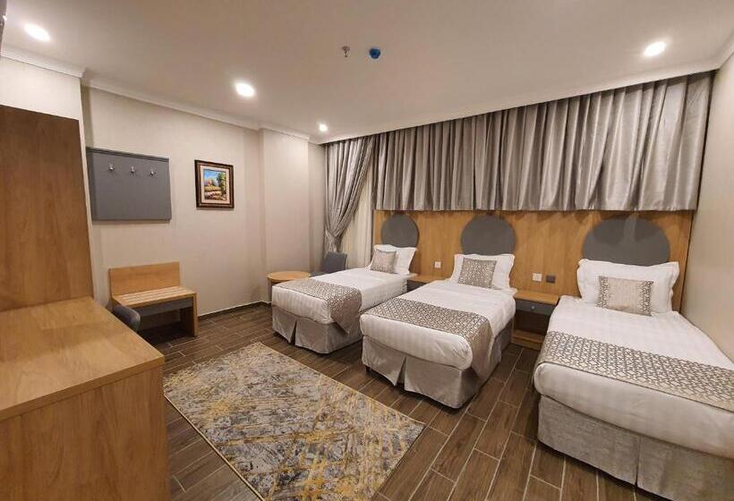 Quarto Estandar, بيوتات الحور