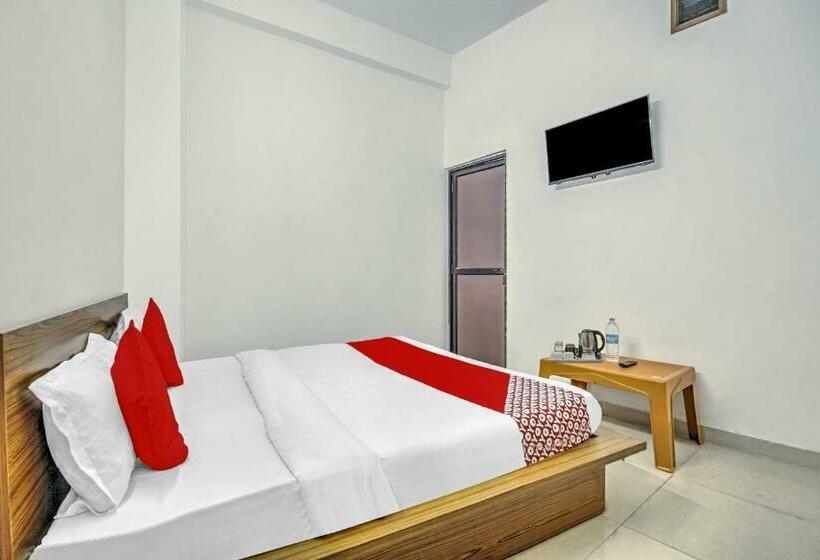 اتاق کلاسیک سه تخته, Flagship Dimond Hotel 2