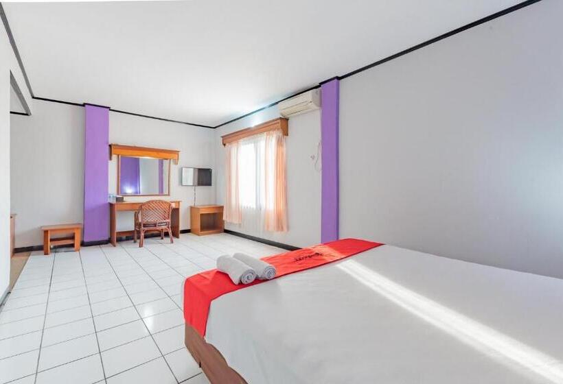 Номер Deluxe, Reddoorz Near Plaza Balikpapan