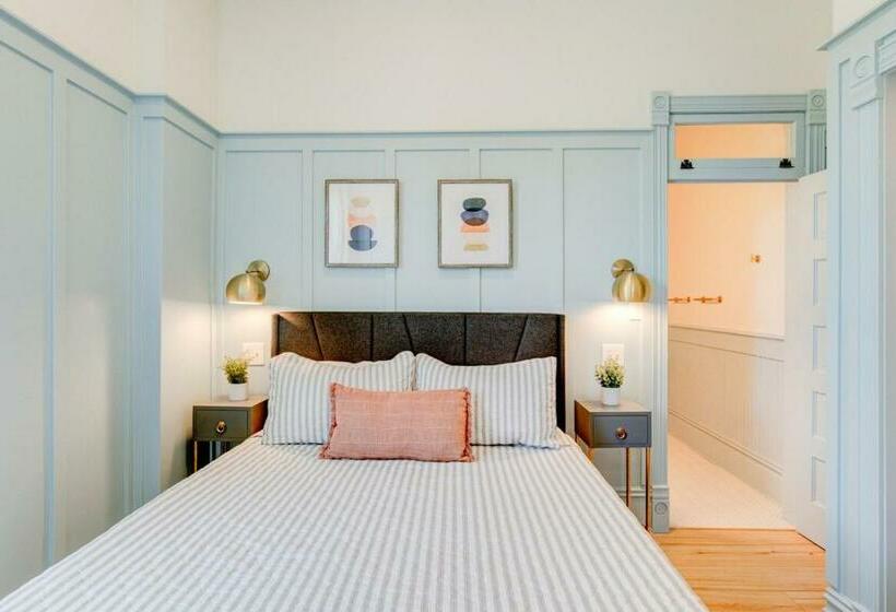 Люкс, Suite 3 Historic Art City Inn