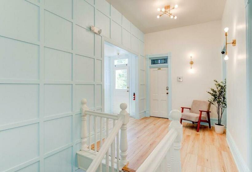 Люкс, Suite 3 Historic Art City Inn